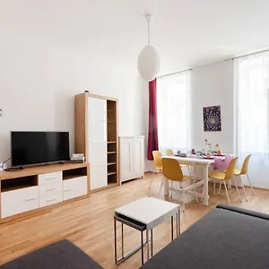 Apartment Raffaelgasse, Wien