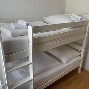 Apartment Peaceful For 4, Wien