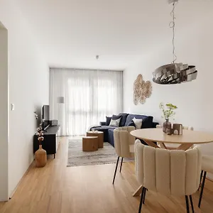 Apartment Coho Mit Hauseigener Tiefgarage, Wien