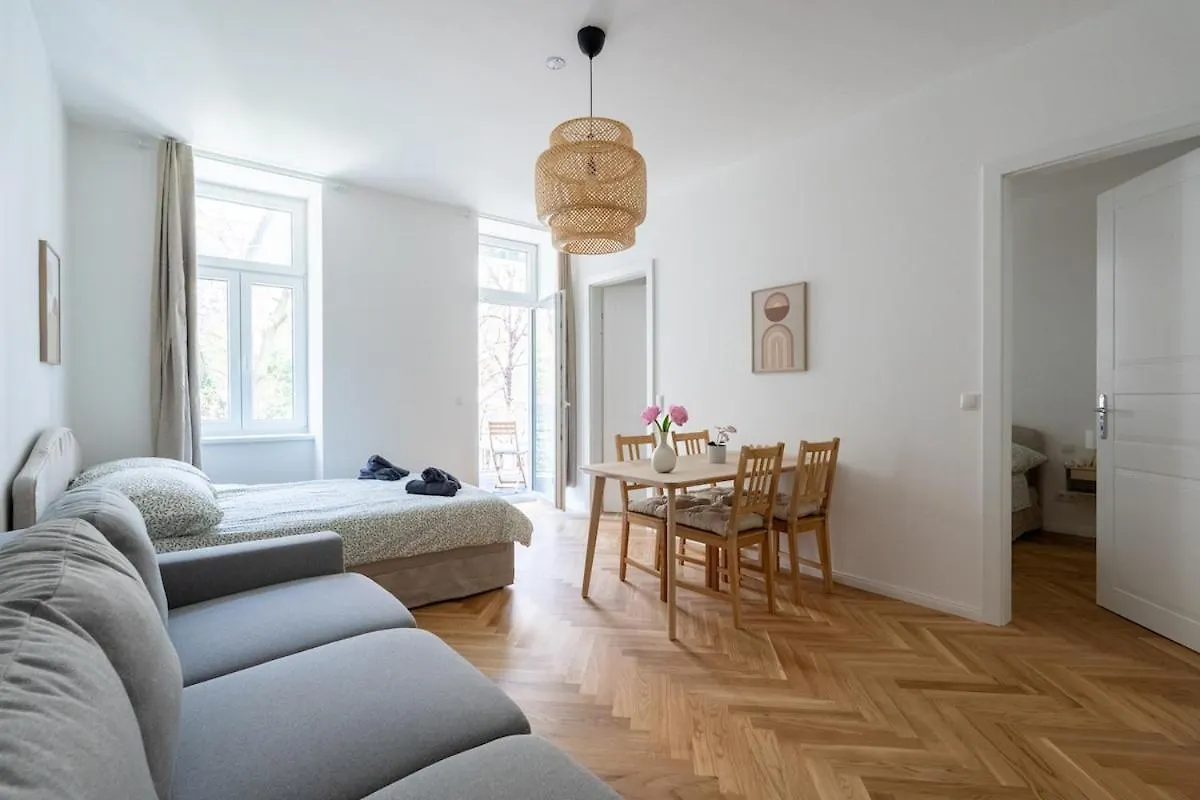 Central Premium Apartment With Balcony Vienna