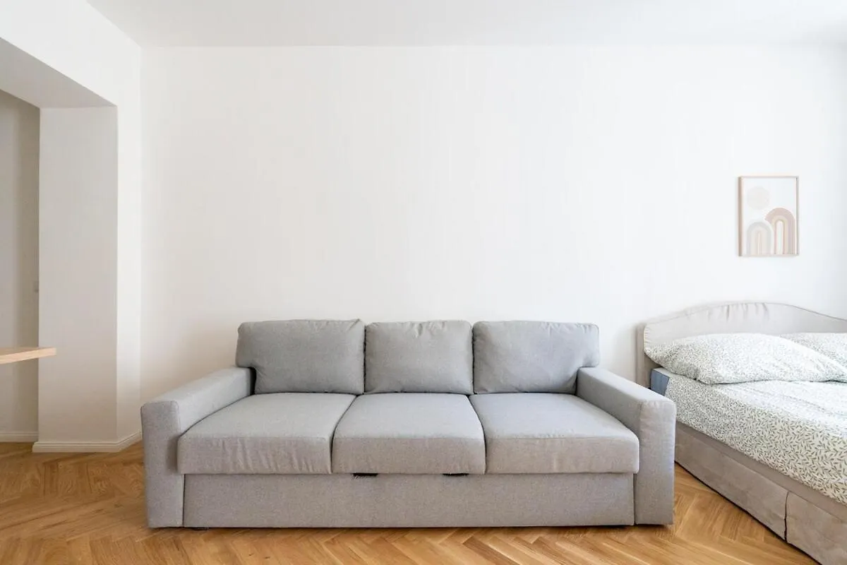 Central Premium Apartment With Balcony Vienna 0*,  Austria