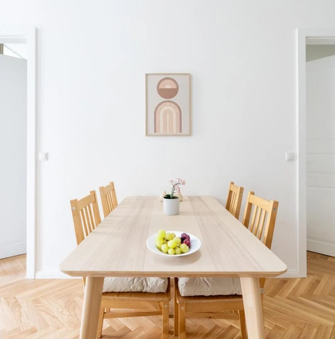 Central Premium Apartment With Balcony Vienna
